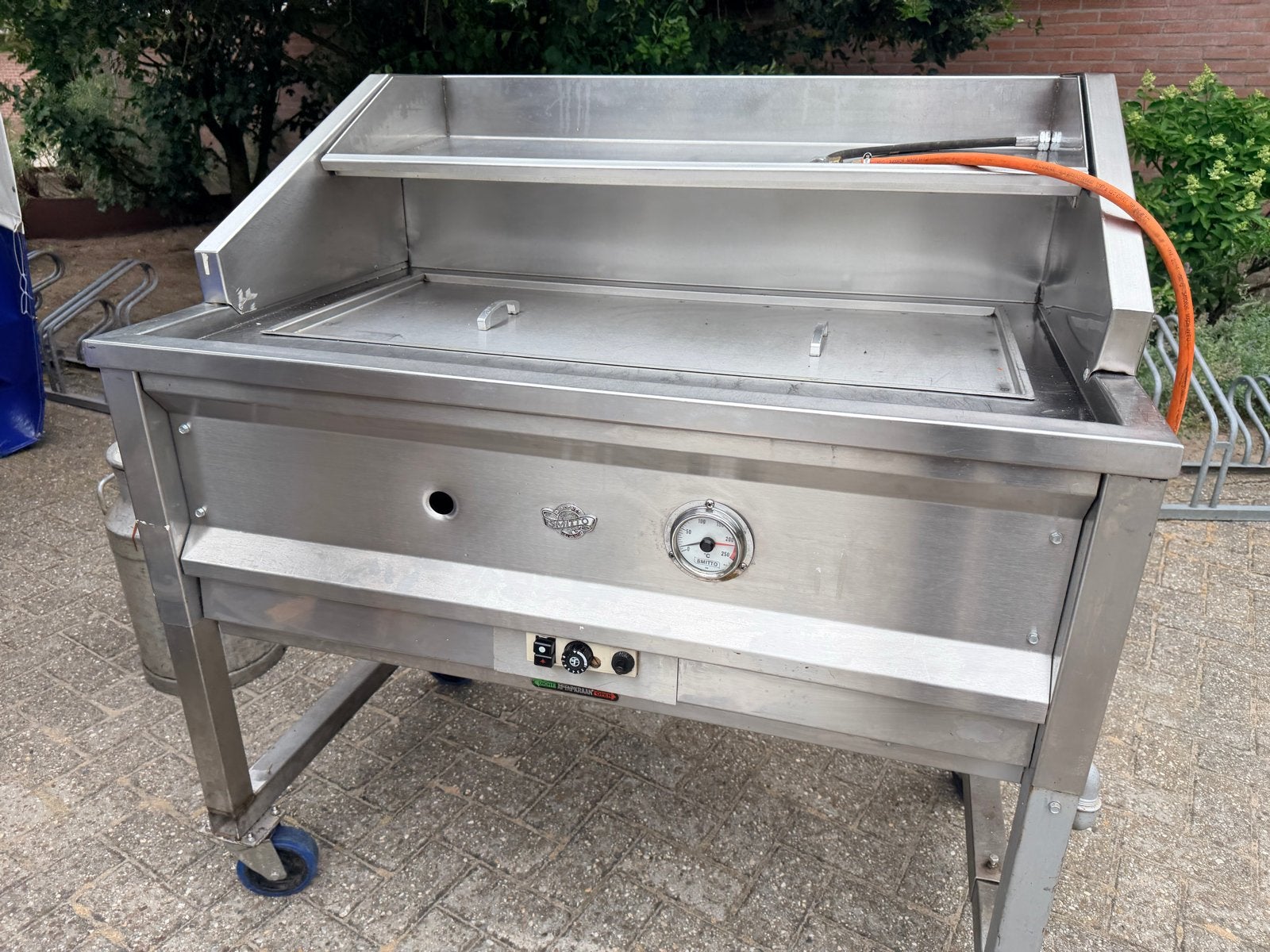 Professionele Smitto Frituurpan op wielen, Witgoed en Apparatuur, Frituurpannen, 4 liter of meer, Ophalen, Gebruikt
