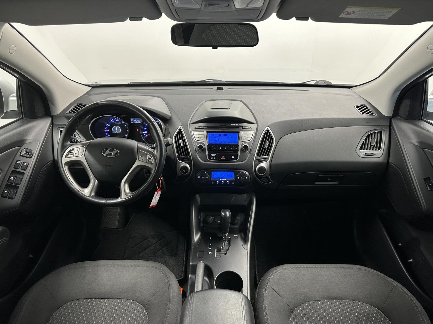 Hyundai ix35 2.0i Active AUTOMAAT CLIMA CRUISE TREKHAAK, Stof, Gebruikt, 4 cilinders, Met garantie (alle)