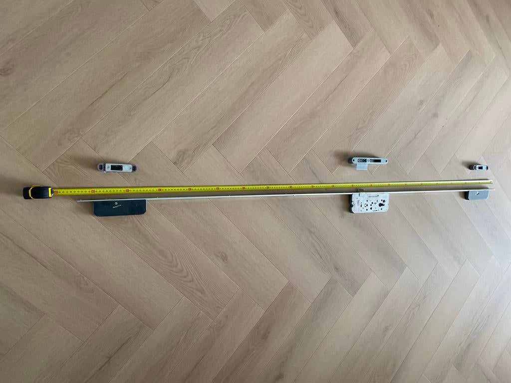 Meerpuntsluiting NEW krukbediend met veiligheidssluitkommen, Doe-het-zelf en Verbouw, Hang- en Sluitwerk, Ophalen, Gebruikt, Overige materialen