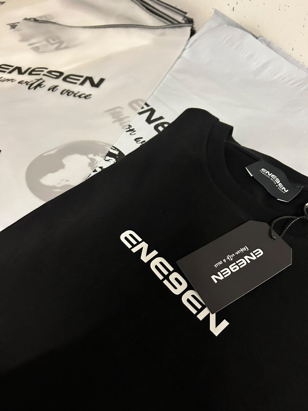 Premium Blanco T-shirts 180 GSM, Kleding | Heren, Ophalen of Verzenden, Zo goed als nieuw, Overige maten, Overige kleuren