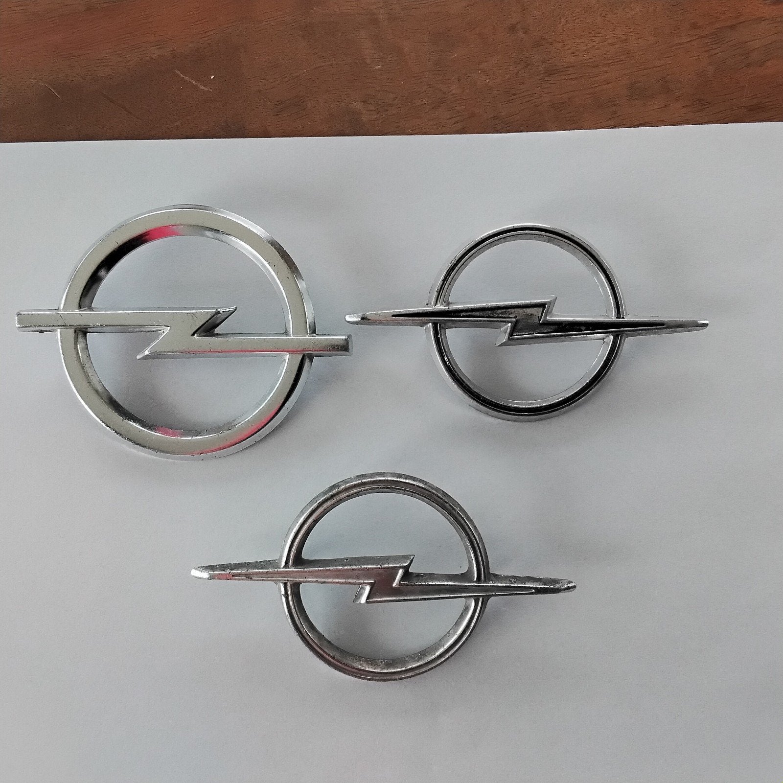 OPEL EMBLEMEN 3X, Verzenden, Staal