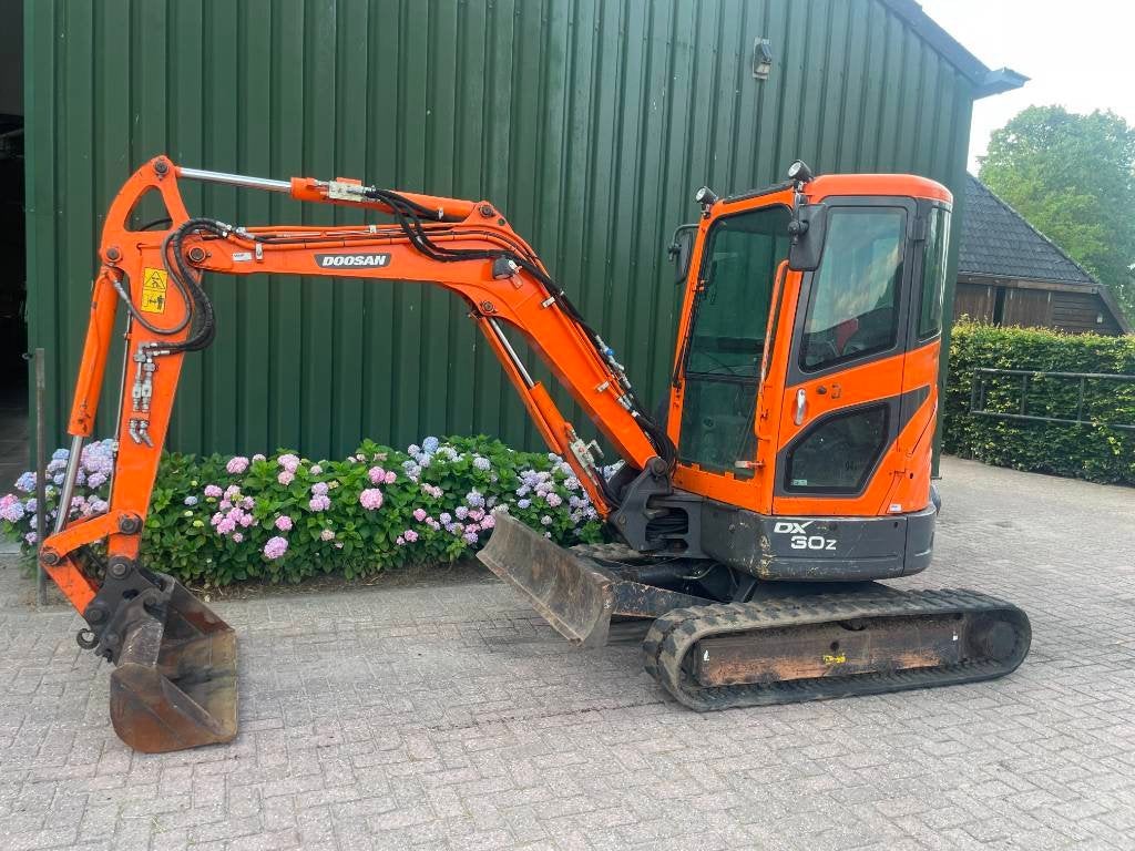 Doosan DX 30 Z TB230 KX91 (bj 2017), Zakelijke goederen, Machines en Bouw | Kranen en Graafmachines, Graafmachine