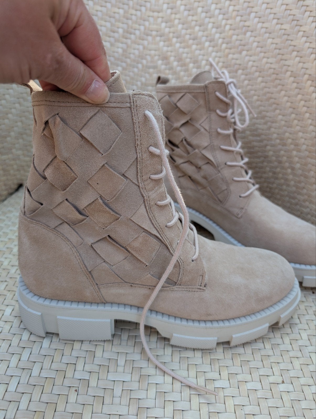 zgan Alpe beige suède veterboots, maat 41, Beige, Alpe, Ophalen of Verzenden, Zo goed als nieuw