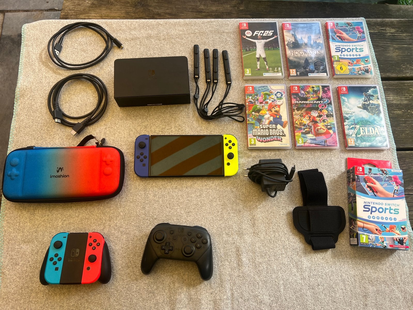 Nintendo Switch Oled plus 6 spellen en extra controllers