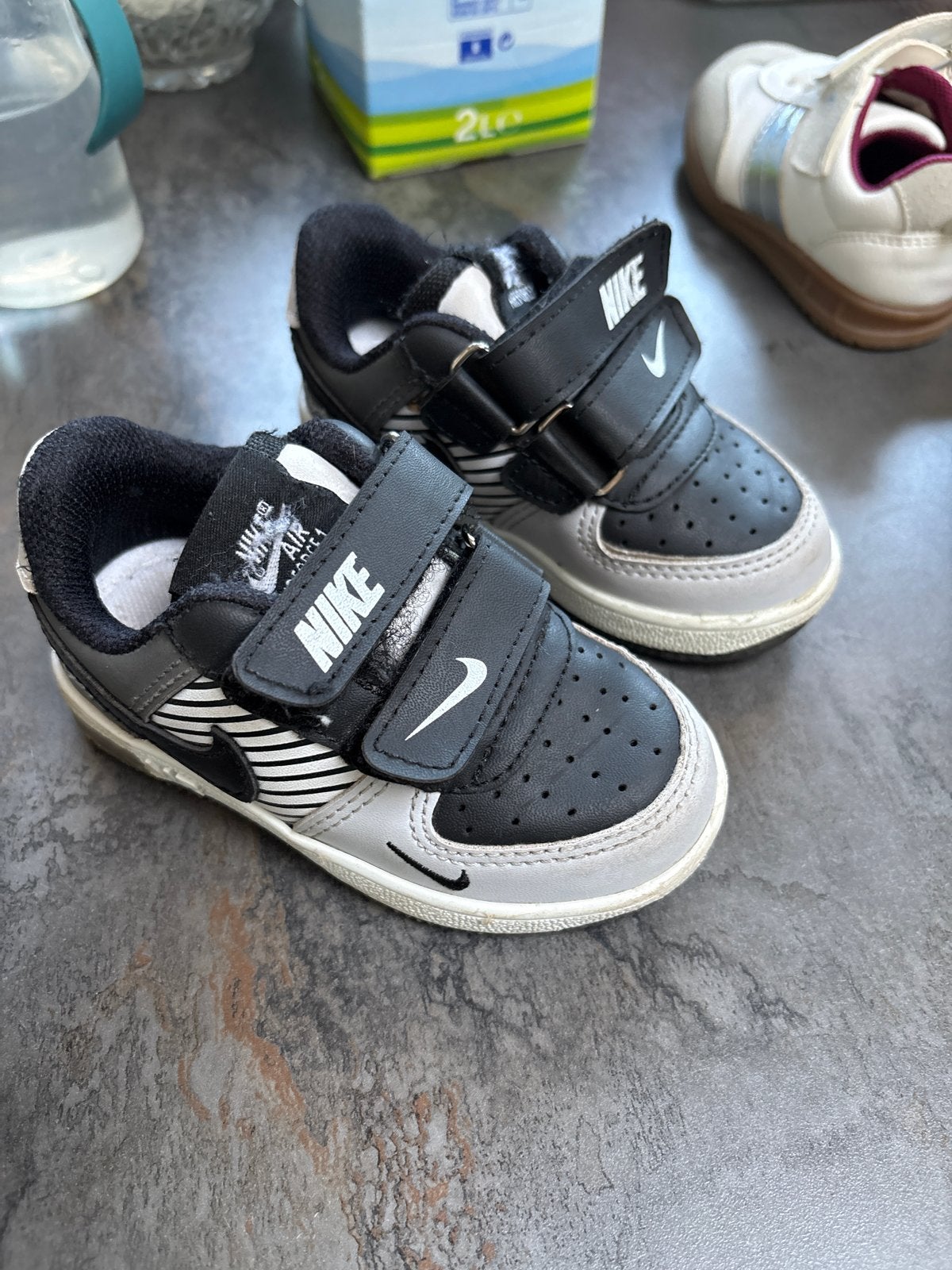 Leuke kinderschoenen en sandalen - maat 22, Ophalen, Gebruikt, Jongen of Meisje, Schoenen