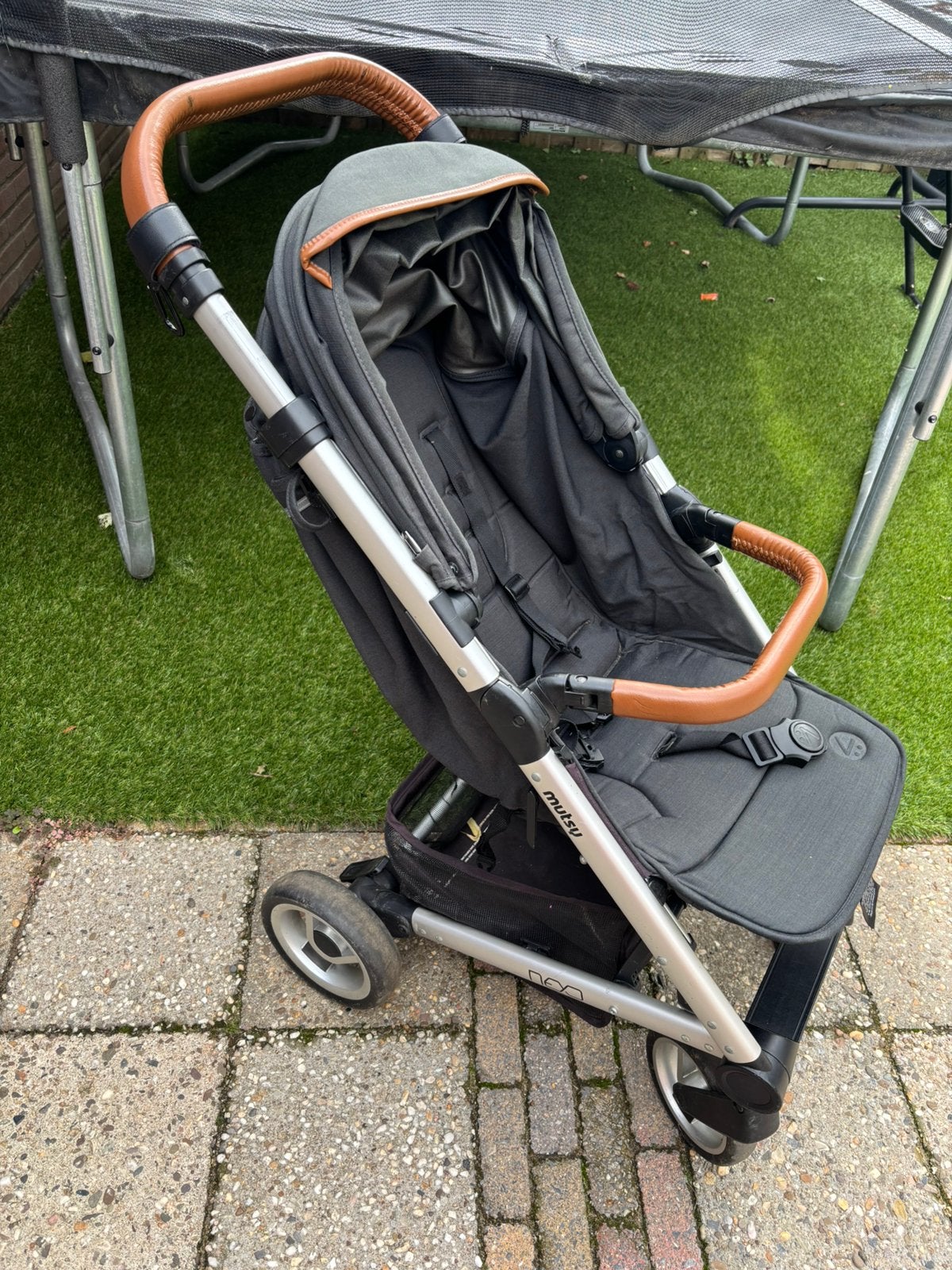Mutsy nexo buggy, Kinderen en Baby's, Buggy's, Ophalen, Zo goed als nieuw, Verstelbare rugleuning