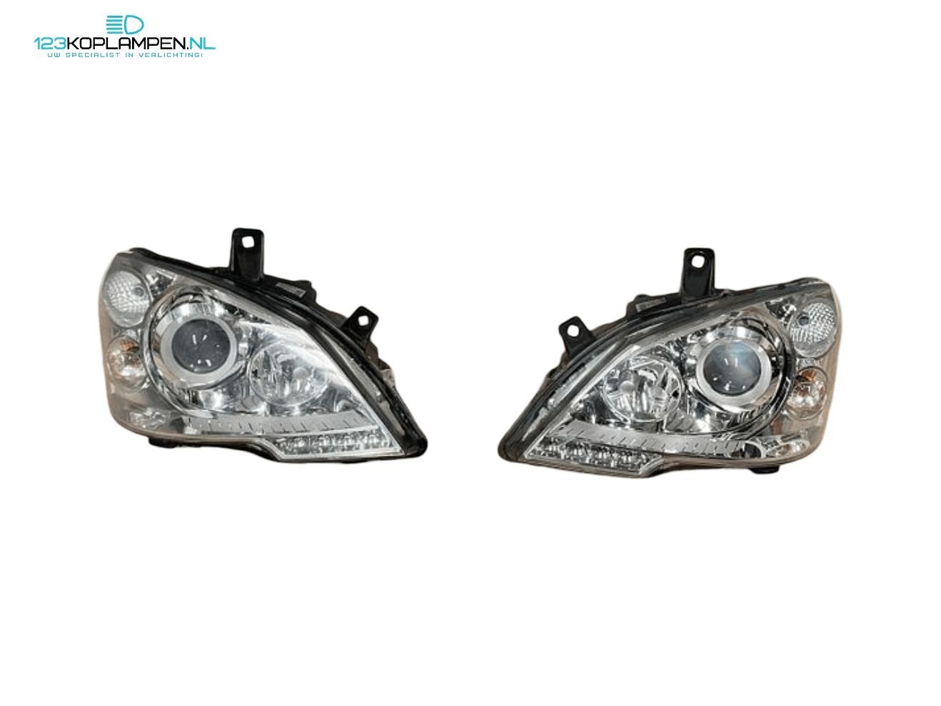 Mercedes Vito W639 facelift Xenon koplamp koplampen links re