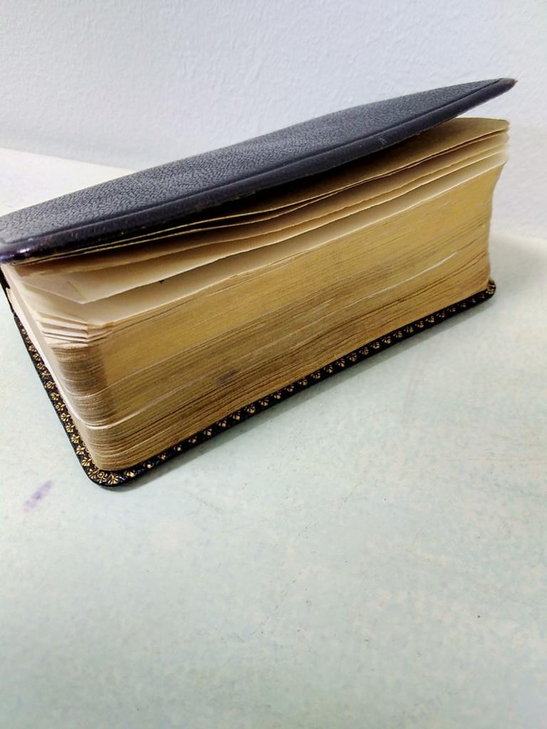 Zakbijbeltje - Het Nieuwe Testament (1922), Antiek en Kunst, Antiek | Boeken en Bijbels, Ophalen of Verzenden, Staten Generaal