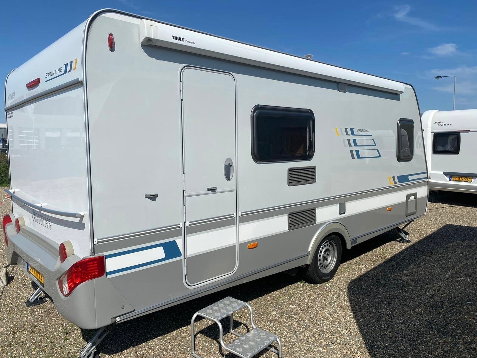 COMPLETE Eriba Hymer Sporting 505 - 5/6 persoons - stapelbed, 7 tot 8 meter, Treinzit, Particulier, Eriba