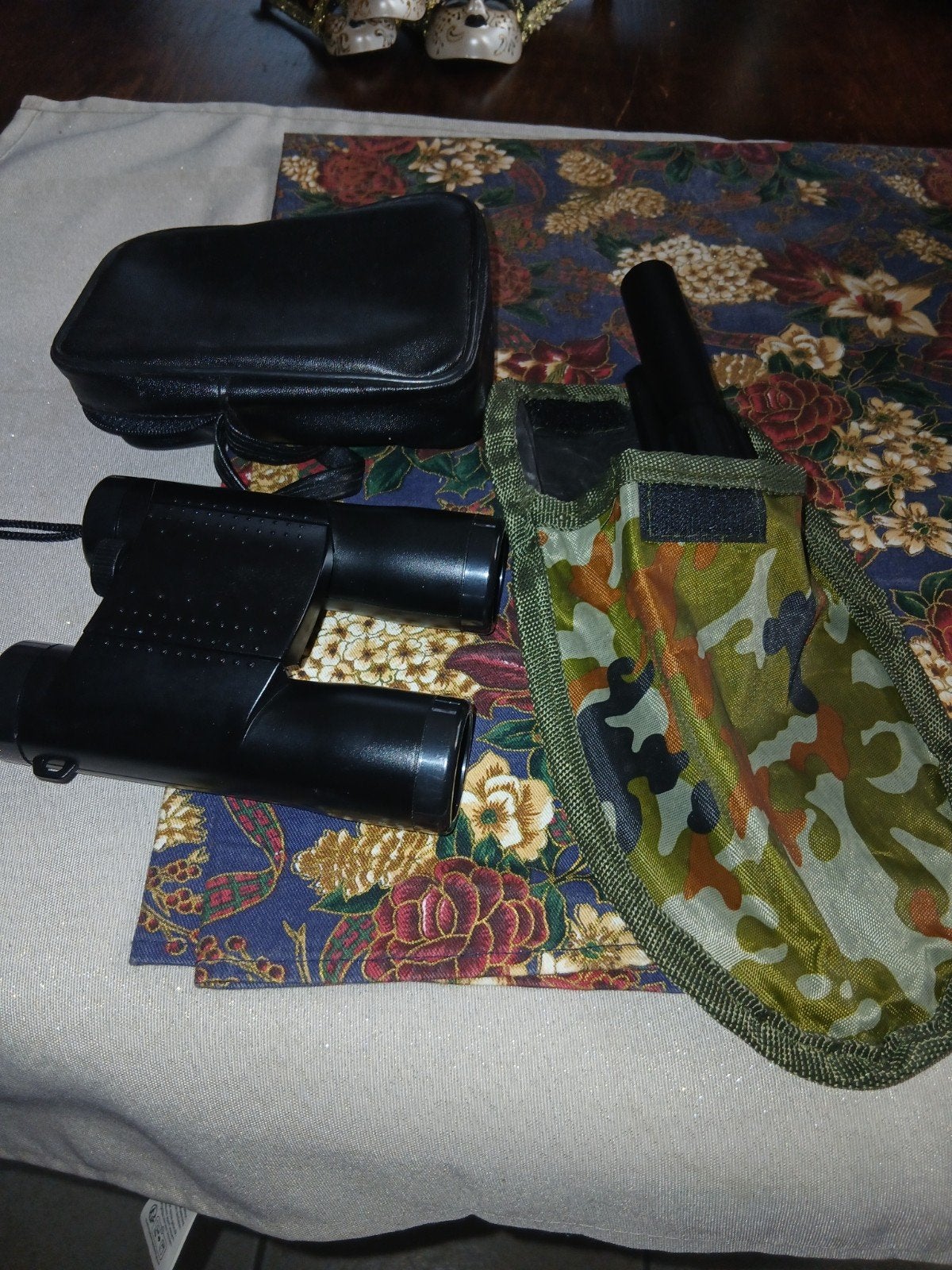 Verrekijker met schep en hoes - Ideaal voor outdoor, Verzamelen, Militaria | Algemeen, Ophalen of Verzenden, Overige soorten, Overige gebieden