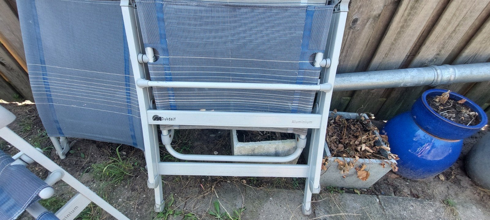 campeertafel + twee stoelen met voetenbankje, Ophalen, Gebruikt, Campingstoel