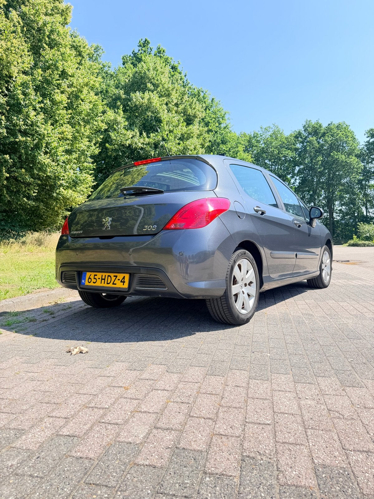 Peugeot 308 1.6 VTI 16V 5-DRS 2008 Grijs, Voorwielaandrijving, 4 cilinders, Origineel Nederlands, Handgeschakeld