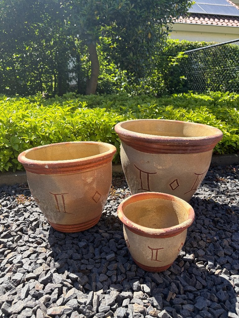 Set van 3 terracotta bloempotten met uniek design, Tuin en Terras, Rond, Zo goed als nieuw, Minder dan 40 cm, Binnen