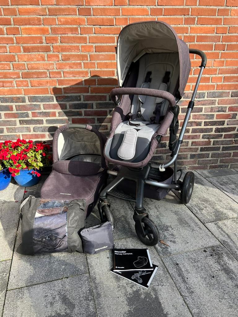 Easywalkwer Harvey, als nieuw! Met voetenzak en regenhoes, Ophalen, Zo goed als nieuw, Overige merken