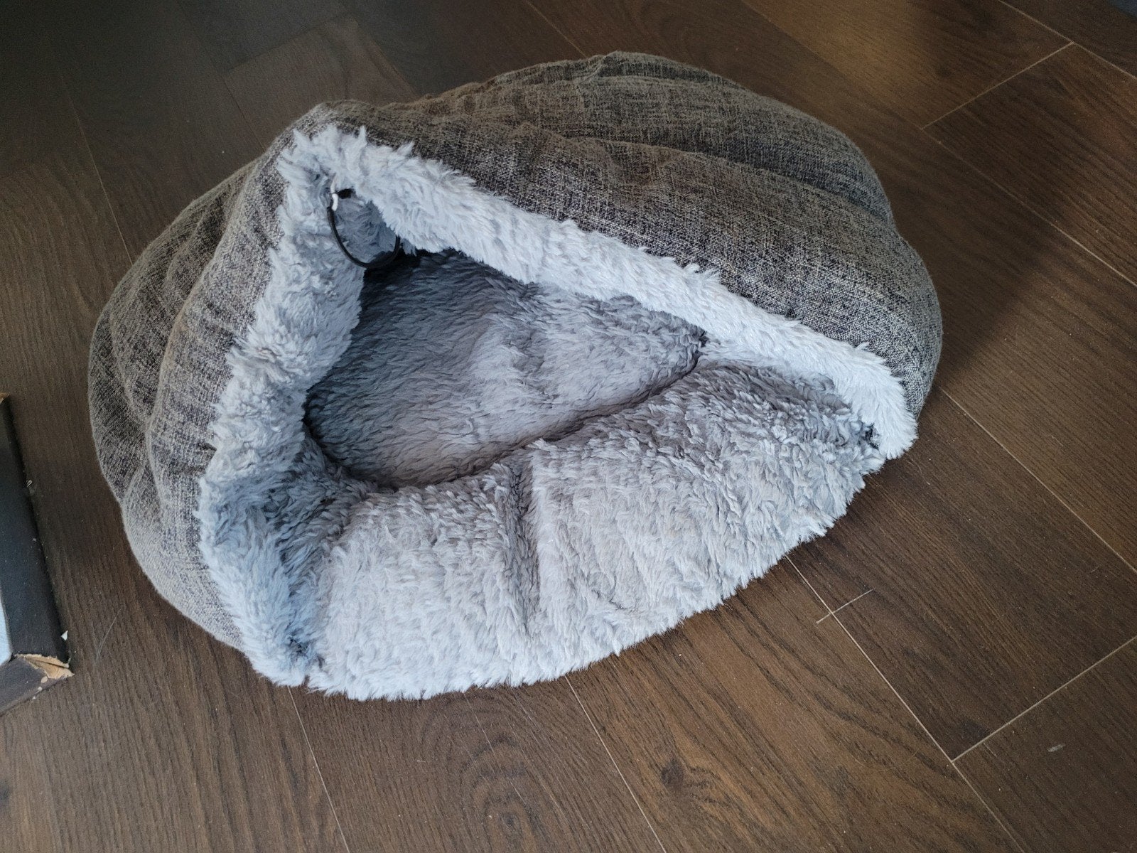 kattenmandje, Ophalen