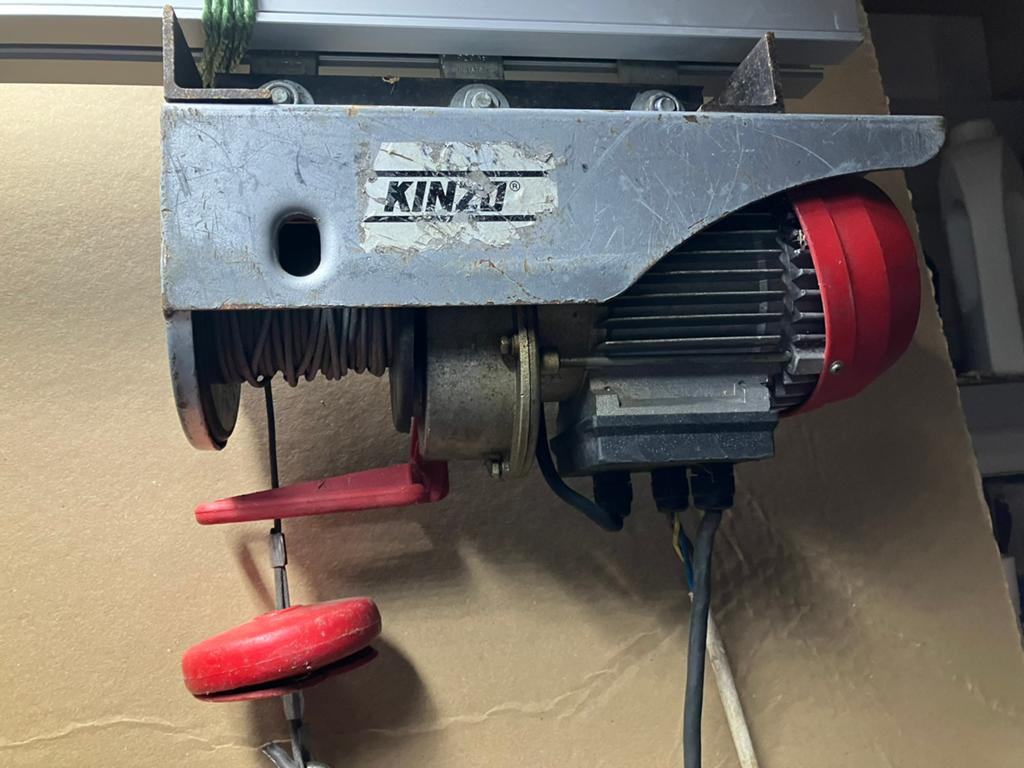 Kinzo elektrische lier / takel, Ophalen, Gebruikt, Elektrisch