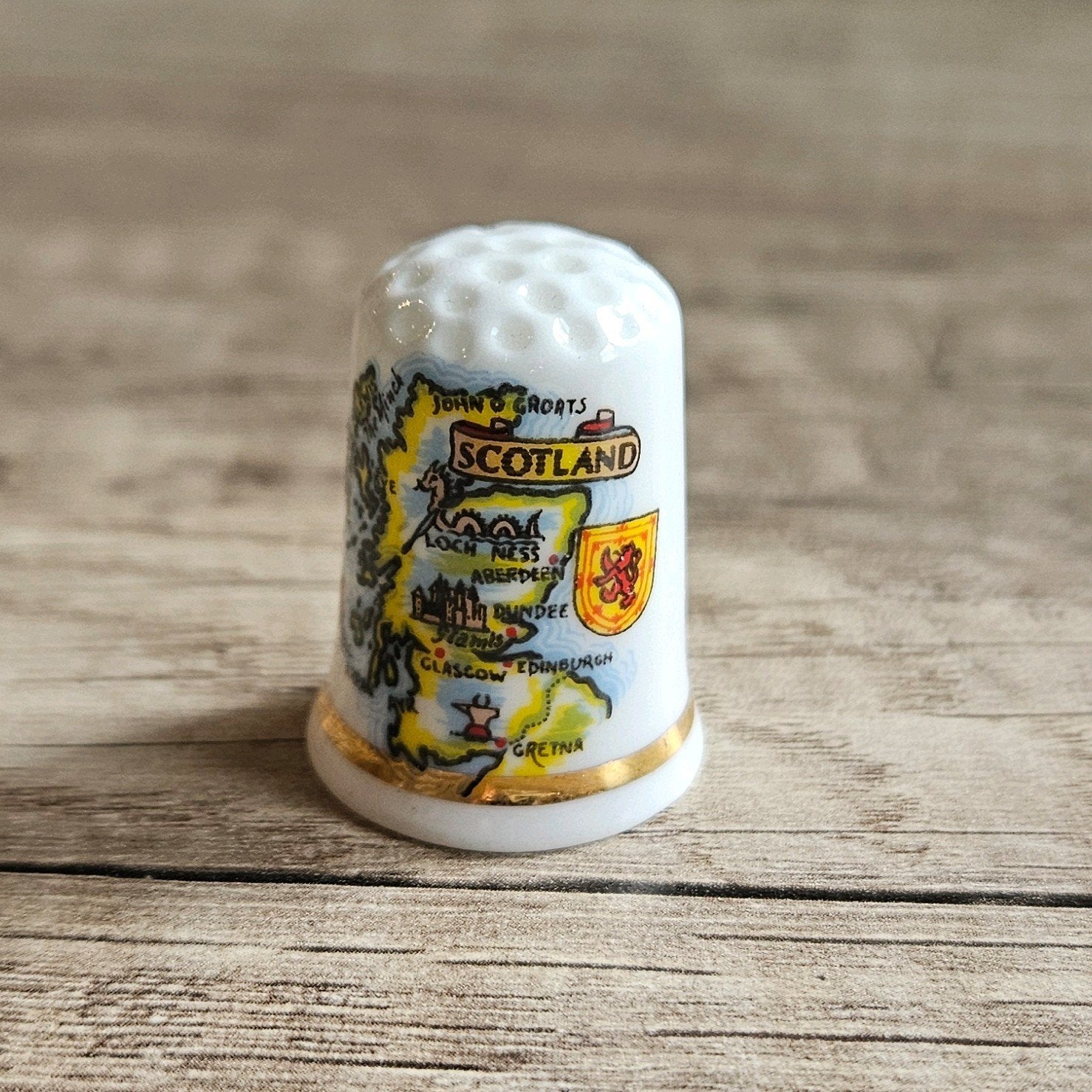 vingerhoedjes verzamelen - Schotland - vingerhoed, Ophalen of Verzenden, Zo goed als nieuw, Porselein, Buitenland