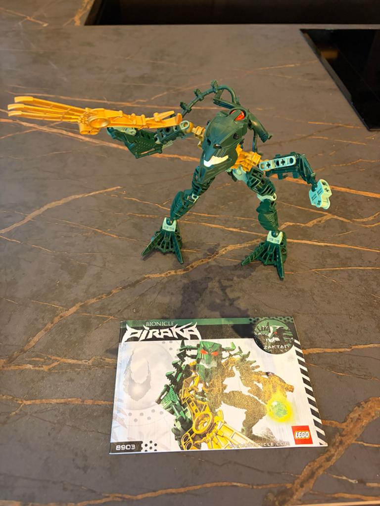 Lego Bionicle Piraka Zaktan 8903 - Niet compleet, Gebruikt, Bionicle, Lego, Ophalen of Verzenden