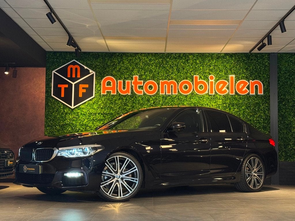 BMW 5-serie 520i High Executive M SPORT |INDIVIDUAL|MEMORY|H, Auto's, BMW, Bedrijf, Te koop, 5-Serie, ABS, Achteruitrijcamera