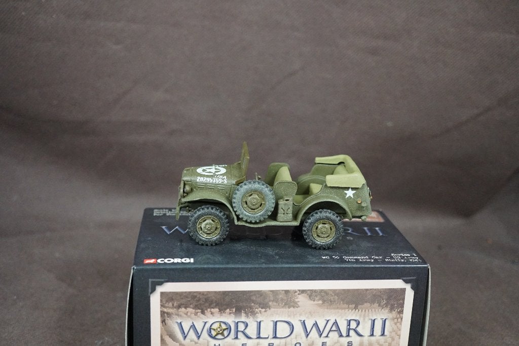 Corgi WC 56 command car - Sicily 1943 - 1/43 - Limited, Ophalen of Verzenden, Zo goed als nieuw, Auto, Corgi