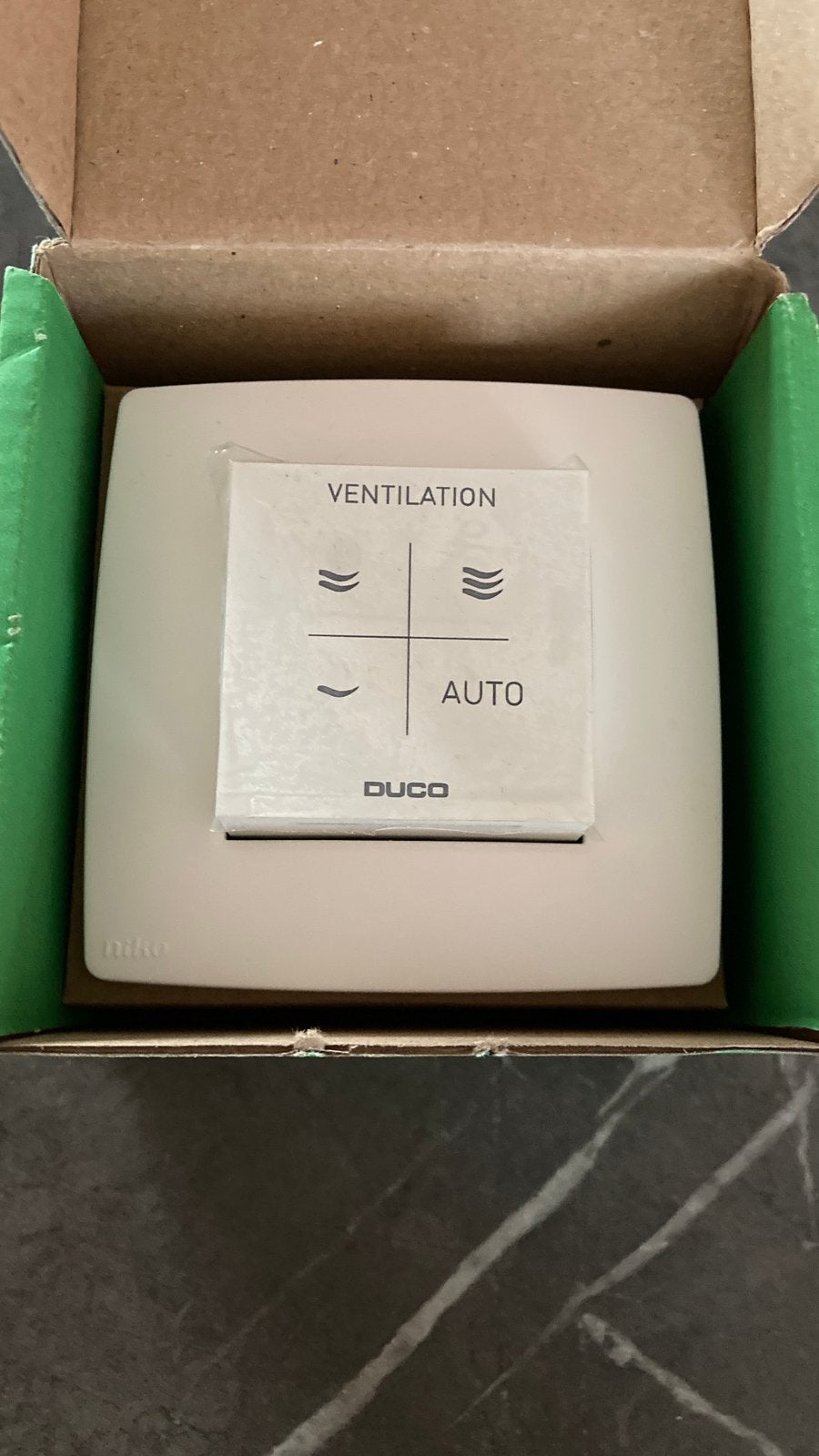 Duco bedieningsschakelaar RF Wired / Wit - Duco 0000-4602, Ophalen of Verzenden, Zo goed als nieuw