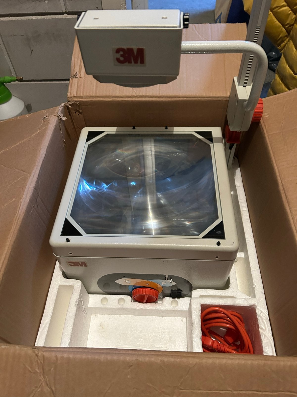 3M Overhead Projector 1600 Series - Zo goed als nieuw, Ophalen of Verzenden, Zo goed als nieuw, Overige technologieën, Overige resoluties