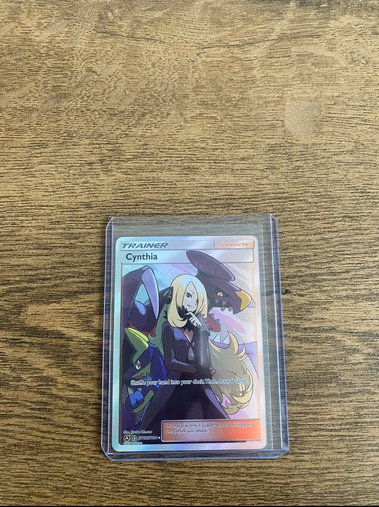Pokémon Cynthia Hidden Fates SV82/SV94 Full Art Topconditie, Verzenden, Nieuw, Losse kaart