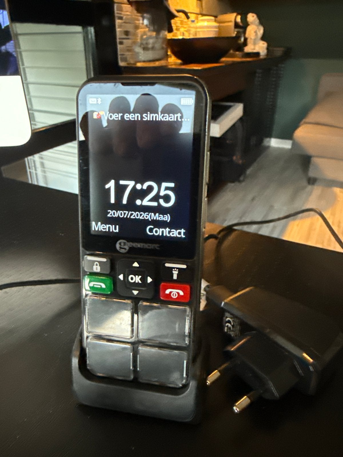 Geemarc CL8000 Seniorentelefoon met SOS-knop, Telecommunicatie, Mobiele telefoons | Overige merken, Ophalen, Geen camera, Zo goed als nieuw