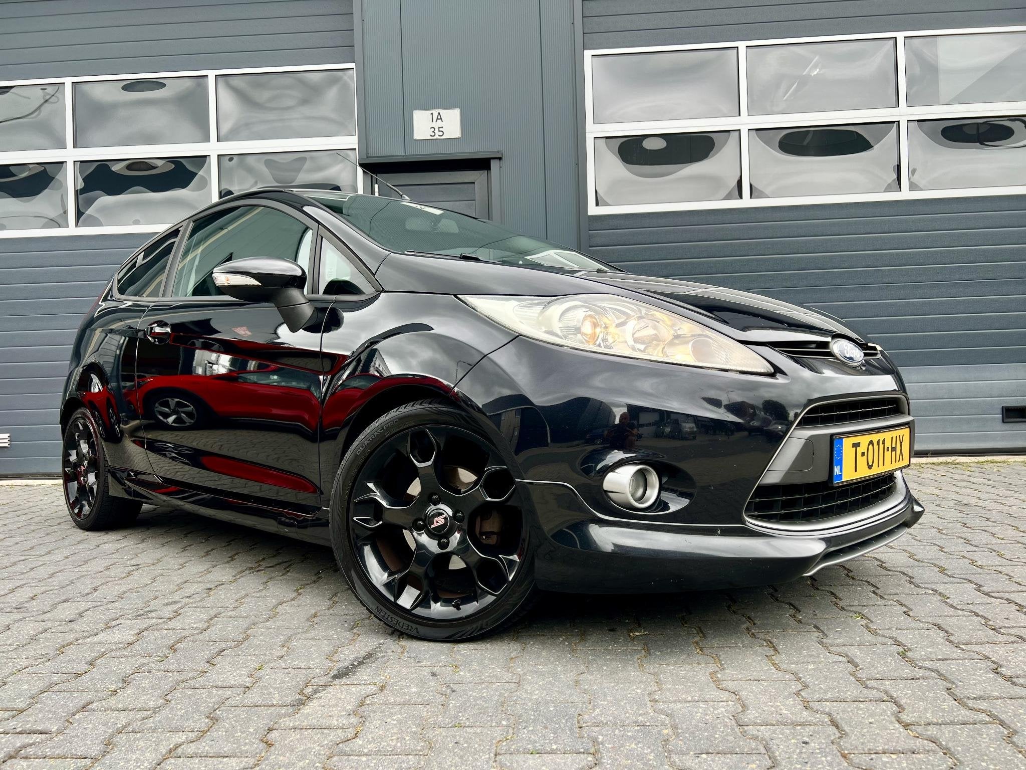 Ford Fiesta 1.6 Metal *ST-LINE*135PK*ECC*PDC, Auto's, 1596 cc, 135 pk, Gebruikt, 31 €/maand
