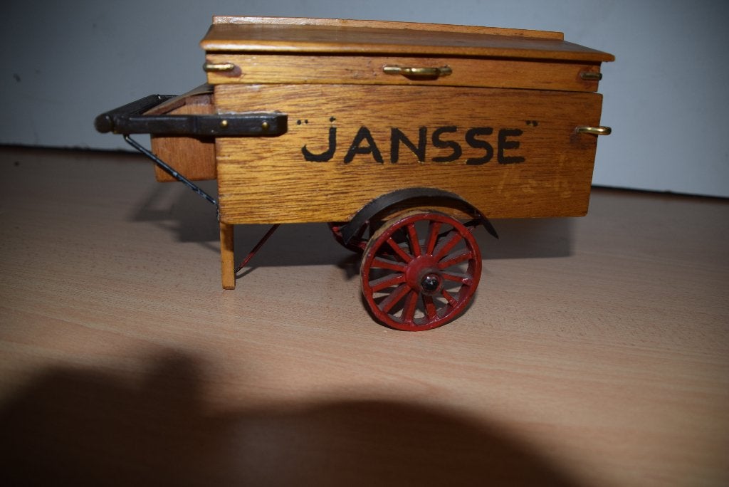 woonass, Hout, Brocante, Ophalen of Verzenden, Zo goed als nieuw