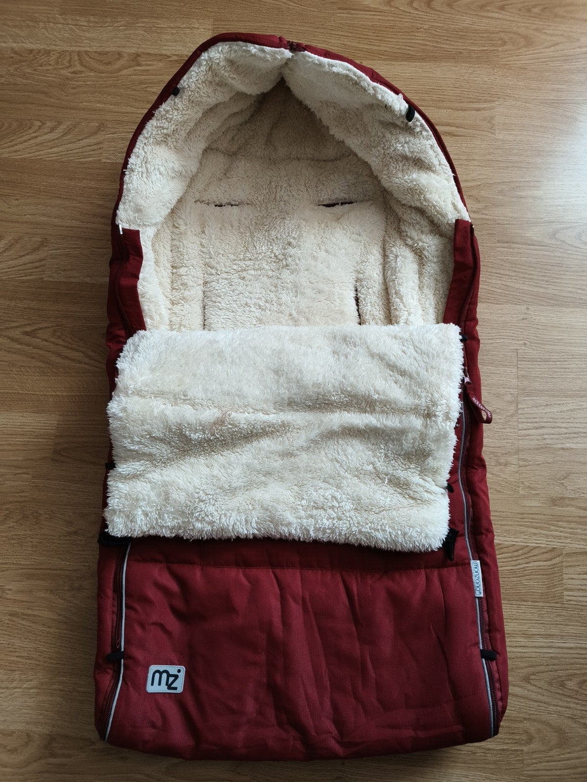 MZ Voetenzak voor kinderwagen - Rood met teddy voering, Ophalen of Verzenden, Zo goed als nieuw
