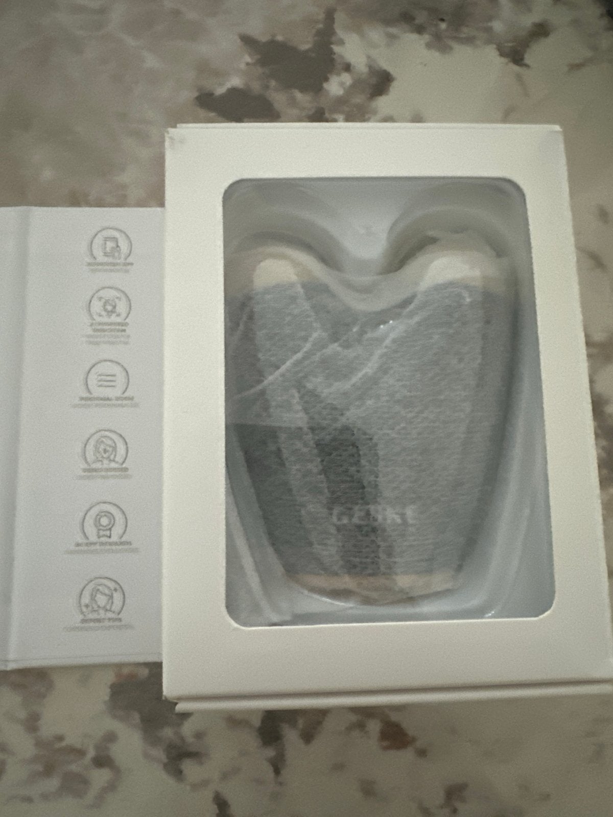 GESKE SmartAppGuided MicroCurrent Face-Lifter 6 in 1 Nieuw, Gehele gezicht, ., Nieuw, Ophalen of Verzenden