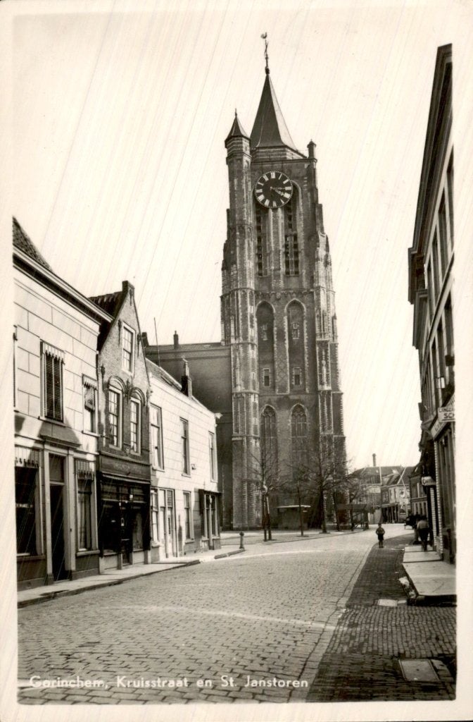 Gorinchem - St. Janstoren - Kruisstraat, Verzamelen, Ansichtkaarten | Nederland, Gelopen, Zuid-Holland, 1940 tot 1960, Ophalen of Verzenden