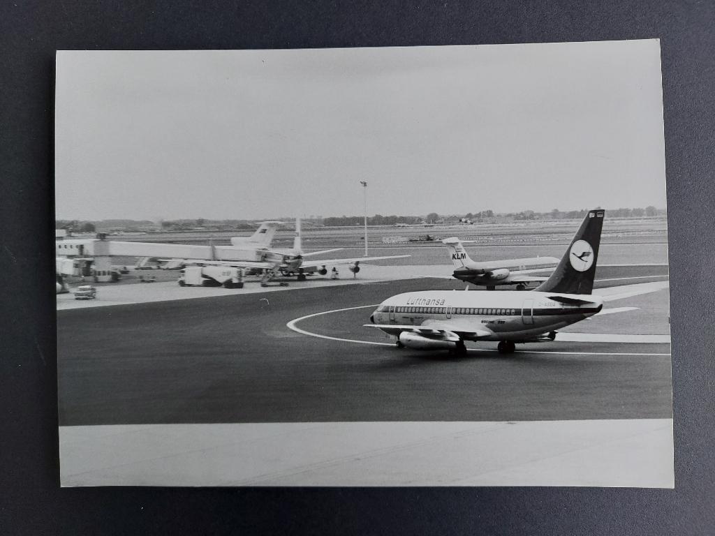 Foto van een Lufthansa Boeing 737-130 (LU43), Ophalen of Verzenden, Gebruikt, Kaart, Foto of Prent
