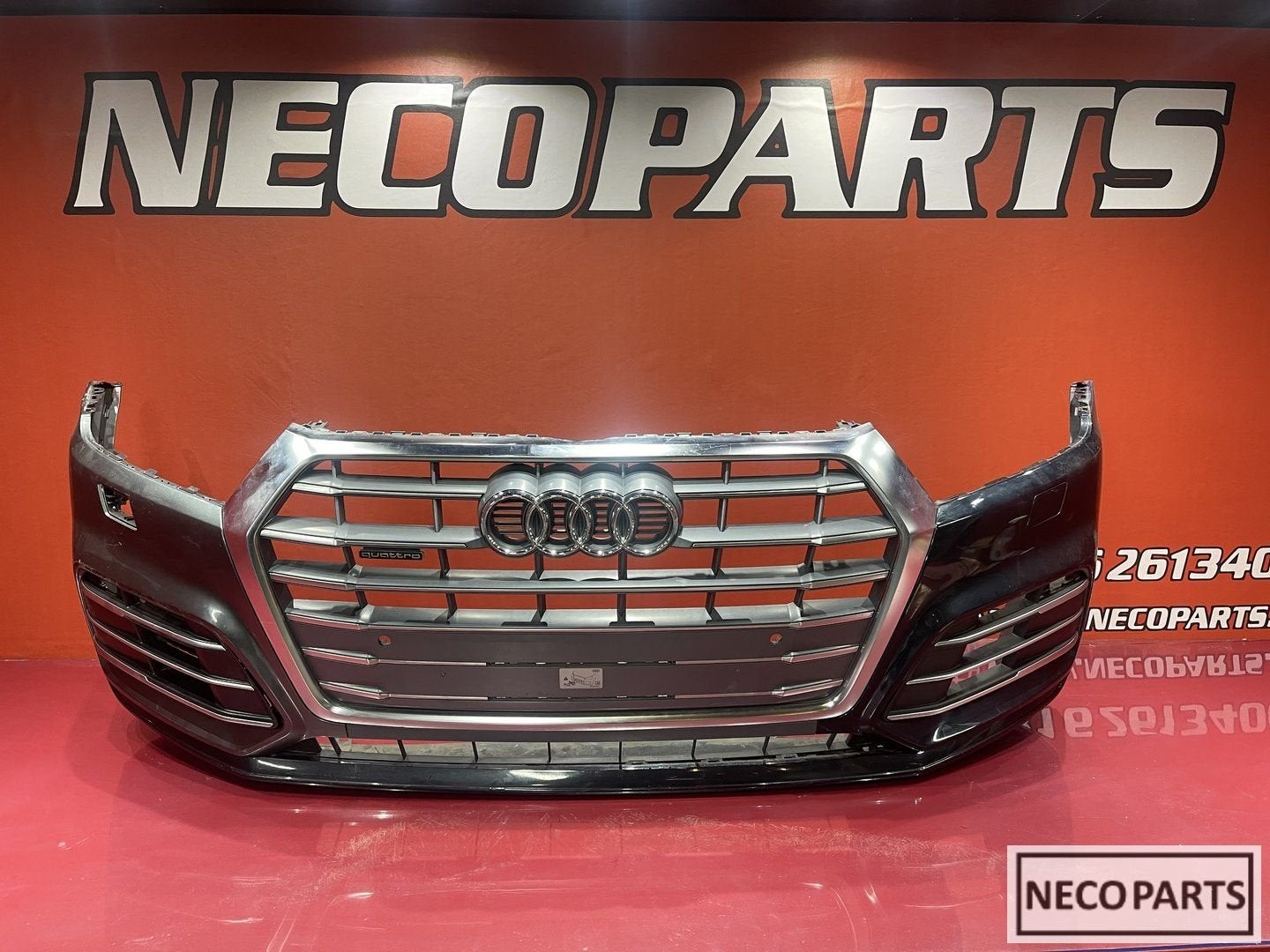 AUDI Q5 80A VOORBUMPER BUMPER  ORIGINEEL ALLES LEVERBAAR, Gebruikt, -, Achter, -