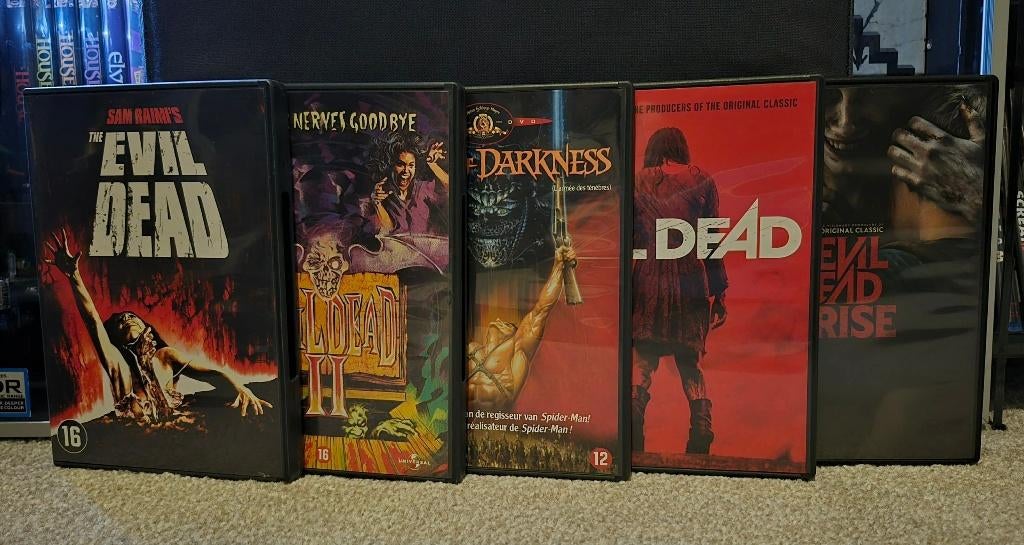 Evil Dead - Complete Collection & Remakes (1981-2023), Cd's en Dvd's, Dvd's | Horror, Vanaf 16 jaar, Ophalen of Verzenden, Zo goed als nieuw