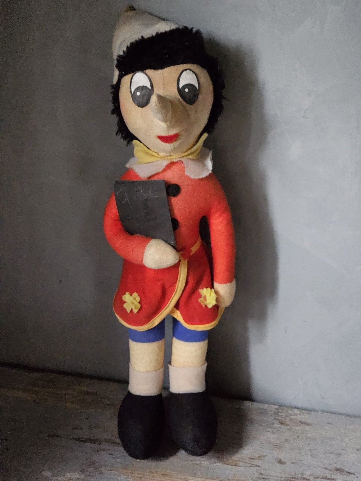 Vintage Pinokkio met abc boekje, Verzenden, Gebruikt