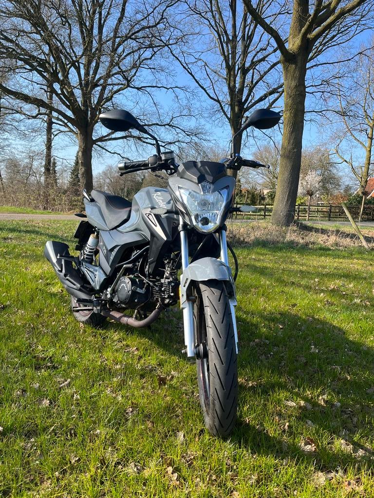 Killerbee F31 schakelbrommer, Ophalen, Gebruikt, Maximaal 45 km/u, 4 versnellingen