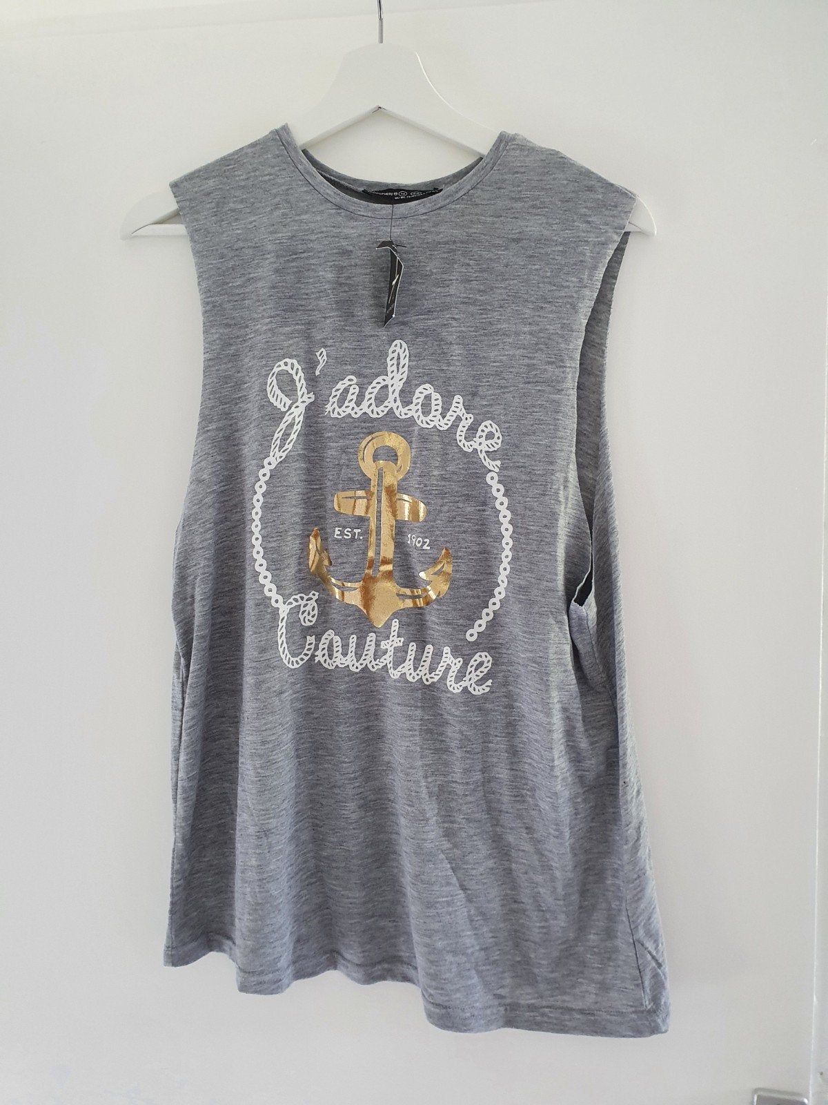 Grijs mouwloos shirt met 'J'adore Couture' opdruk, Kleding | Dames, Maat 38/40 (M), Nieuw, Ophalen of Verzenden, Onbekend