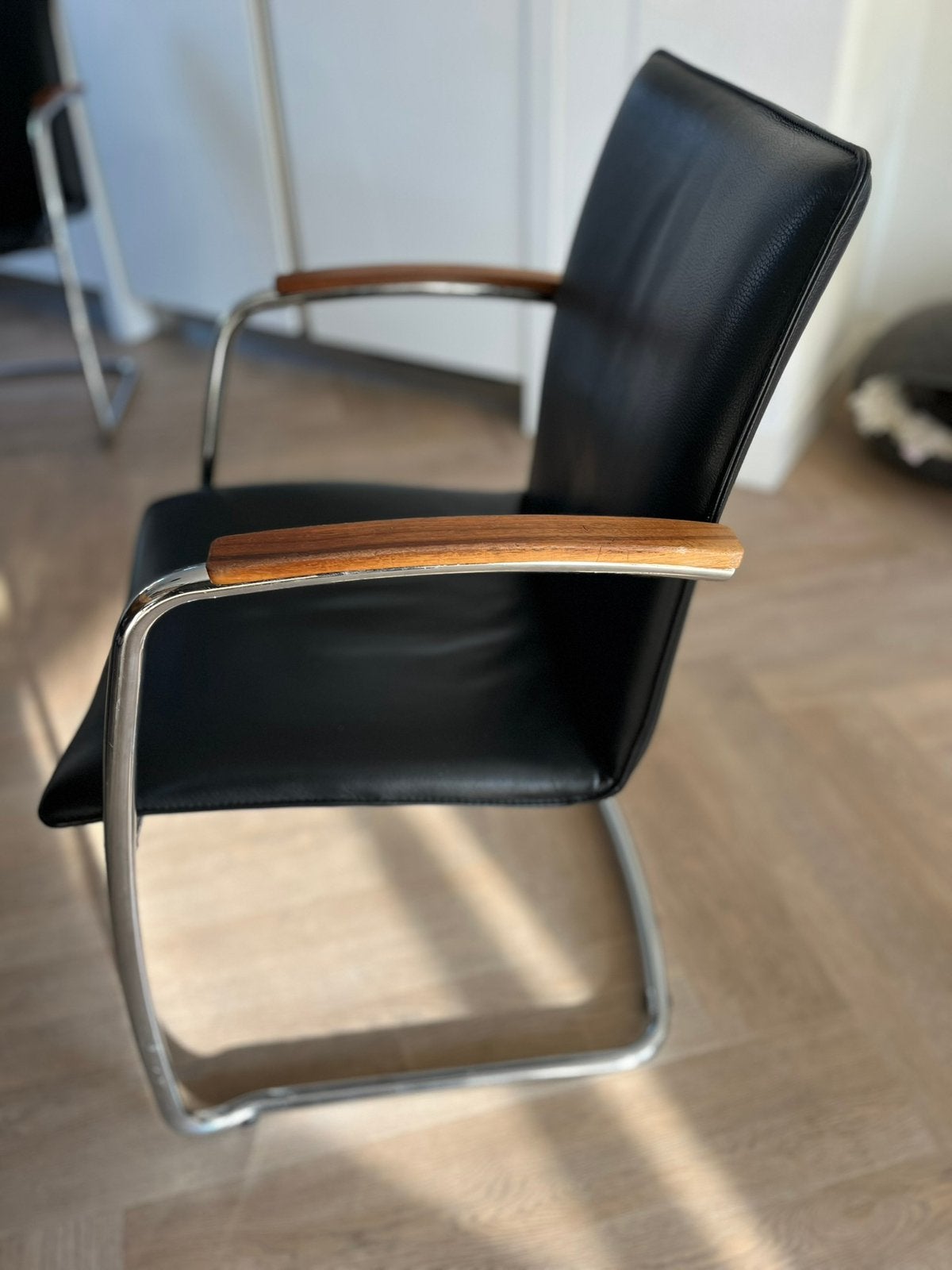 Leolux Freyr zwart leder 4 stuks, Ophalen, Zwart, Leer, Zo goed als nieuw
