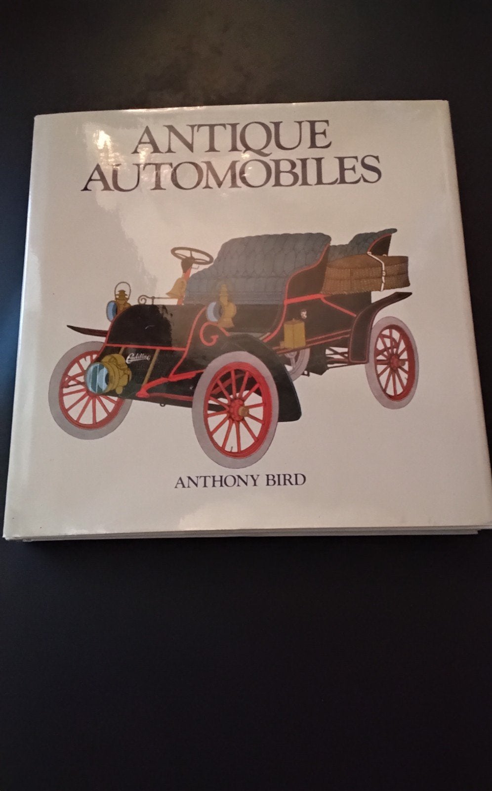 Boek: Antique Automobiles - Anthony Bird, Ophalen of Verzenden, Zo goed als nieuw, Anthony Bird