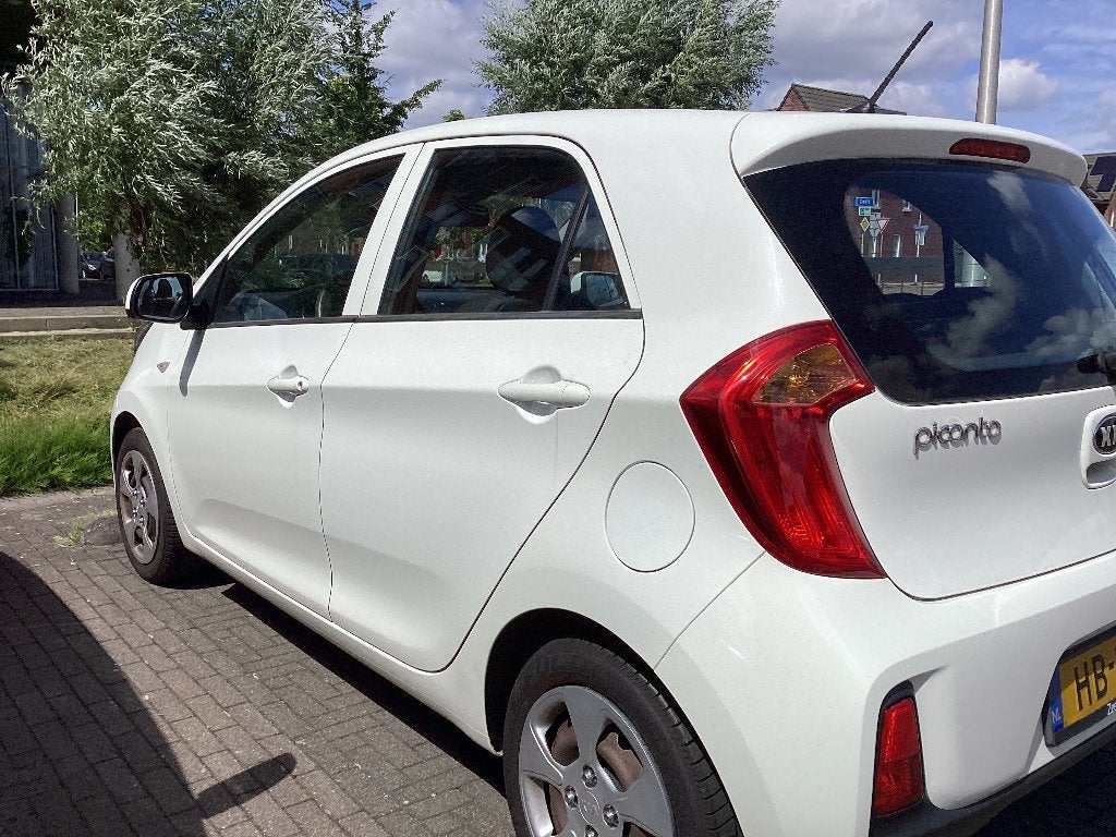 Kia Picanto 1.0 Cvvt 5-DRS 2015 Wit, Auto's, Voorwielaandrijving, Stof, Wit, Origineel Nederlands