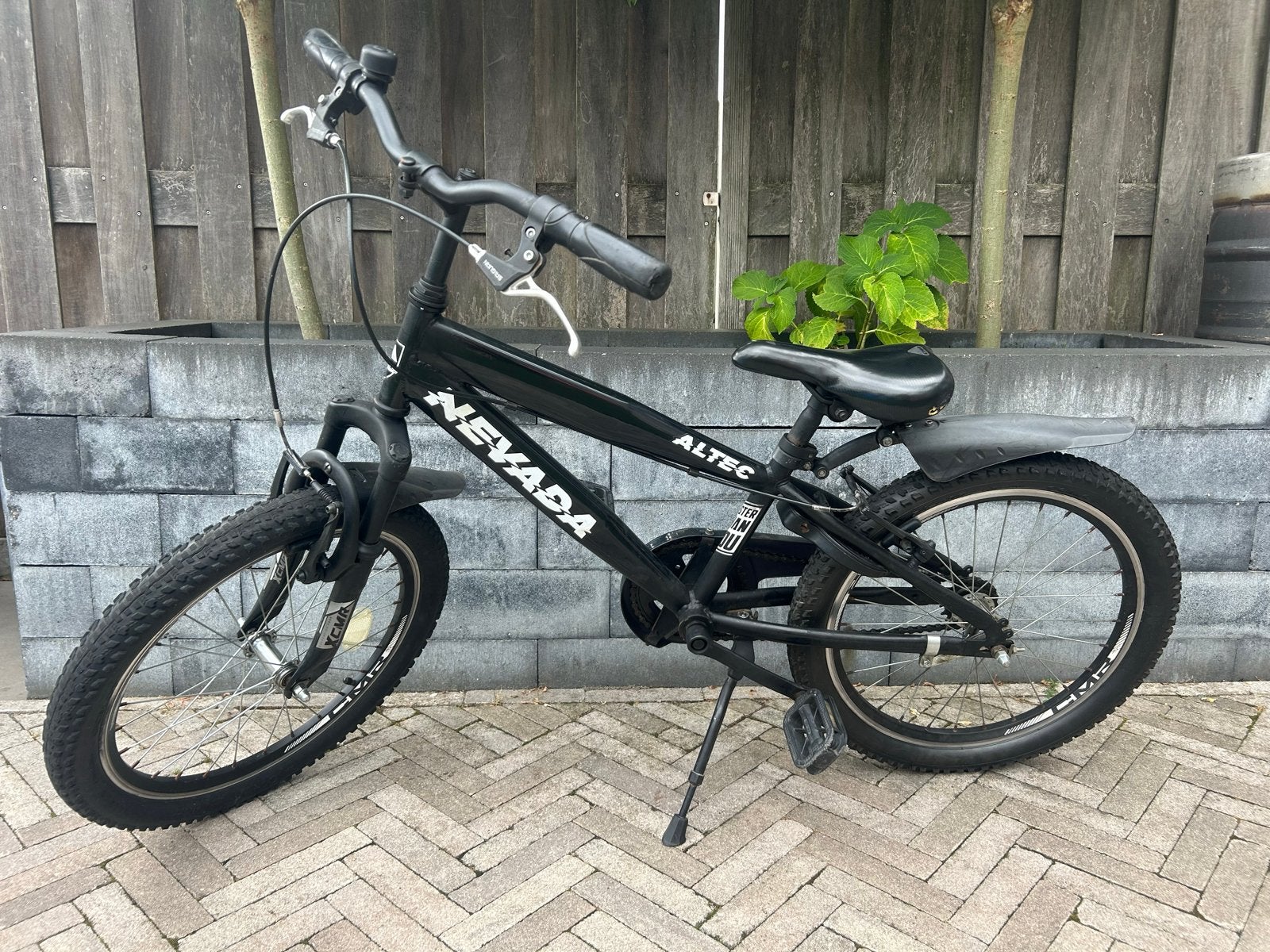 Altec Nevada 20 inch stoere kinder fiets, Fietsen en Brommers, Fietsen | Jongens, Ophalen, Terugtraprem, Gebruikt, Handrem