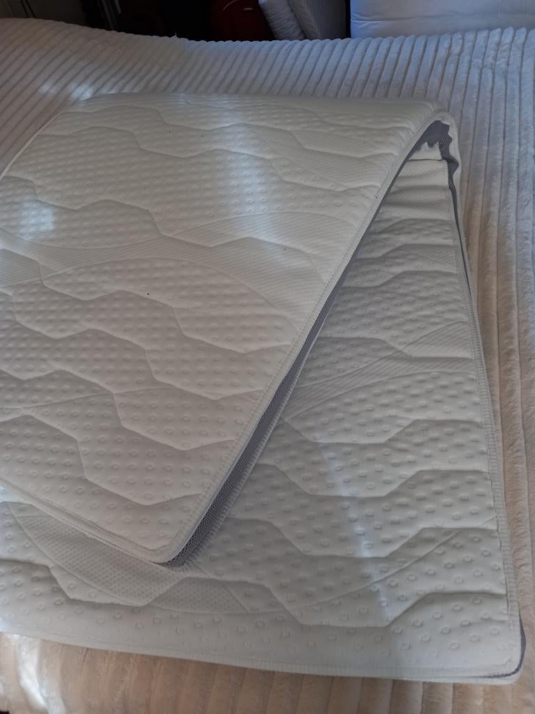 Oplegmatras /matrastopper 70 x 200 nieuwstaat, Ophalen, Zo goed als nieuw, Eenpersoons