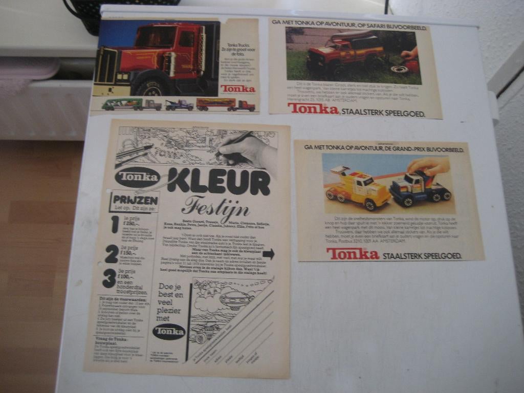 partij corgi matchbox tonka dinky reclame knipsels, Ophalen of Verzenden, 1960 tot 1980, Nederland, Knipsel(s)