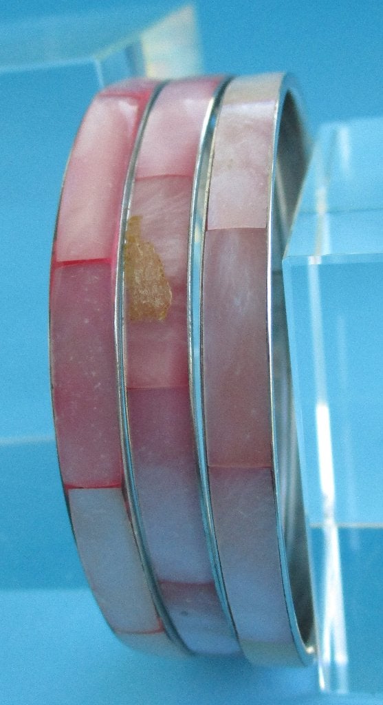 Armband AP35: ROZE-Parelmoer - 6 mm. -STAAL, Verzenden, Nieuw, Roze, Staal