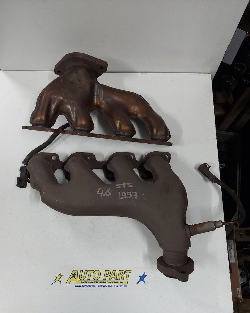 Cadillac Seville STS/SLS uitlaatspruitstuk 1996-2003, Gebruikt, Info@gm.com, Amerikaanse onderdelen, Ophalen of Verzenden