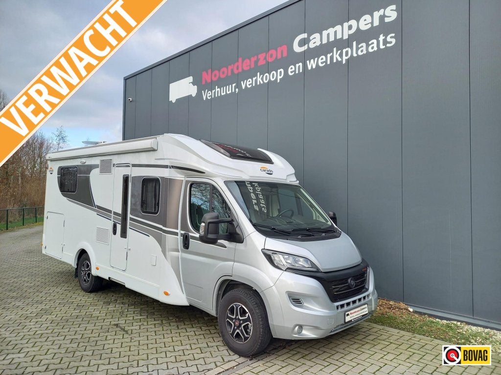 Carado T 459 - 160pk - 9 traps aut. - na huurseizoen 2026, Caravans en Kamperen, Automaat, Koelkast, Ringverwarming, Fiat