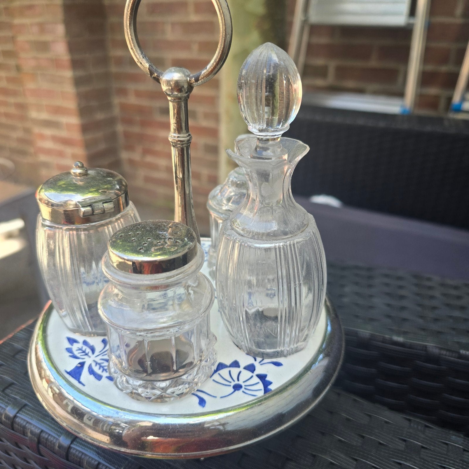 Vintage Cruet-set / Menage-set met geslepen glazen potjes, Antiek en Kunst, Ophalen
