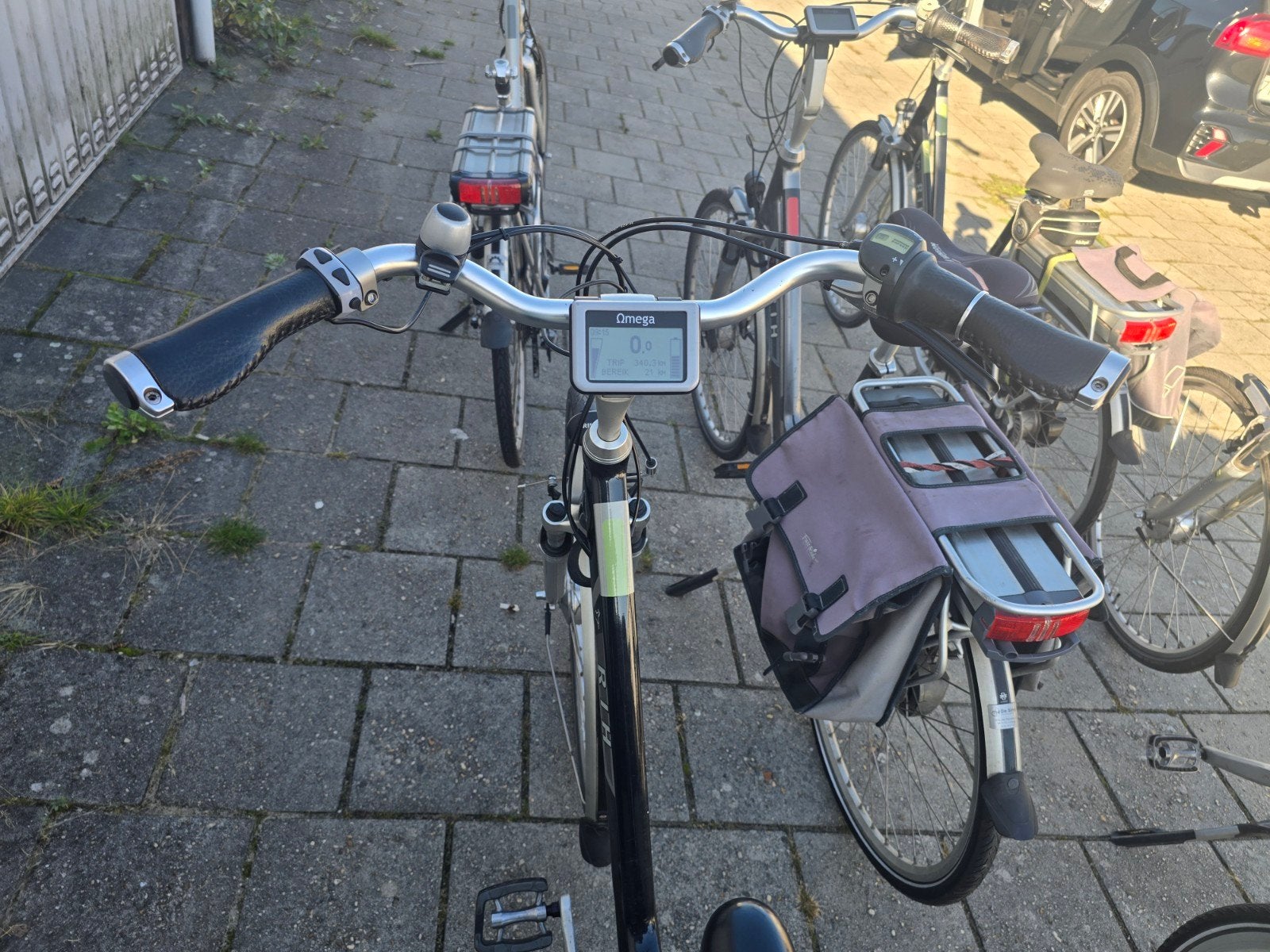 Foto 11 van 6 electrische fietsen
